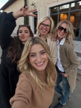 Dnes bol jeden z tých dní, ktoré vám zostanú v srdci. 🌿 Bez veľkých plánov, spontánne, ale s ľuďmi, ktorí vedia, že keď sa...